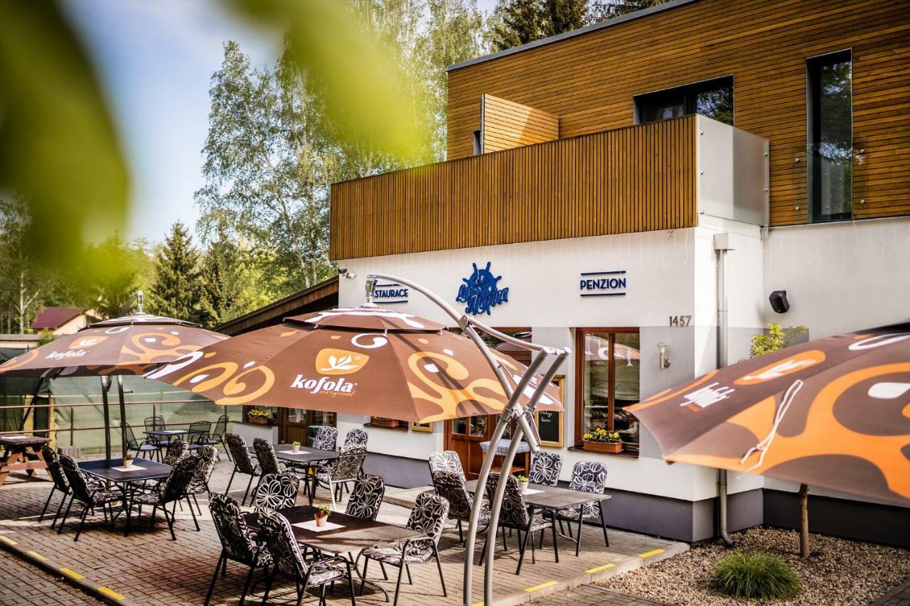 Penzion Labska Marina Poděbrady Eksteriør bilde
